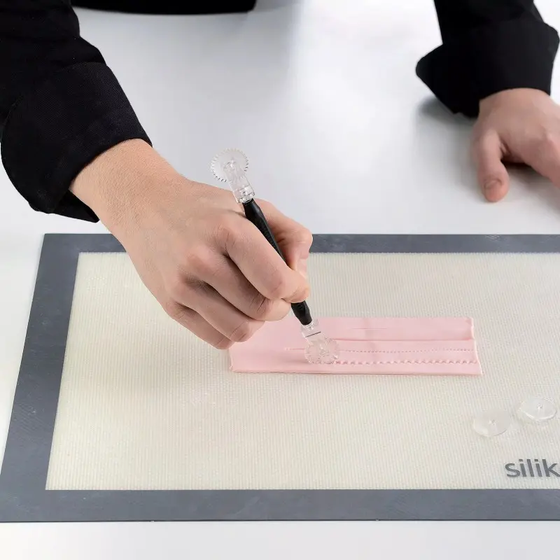 Silikomart 70.098.20.0065 Silikomart Fondant Wonder Smoother - LIS01