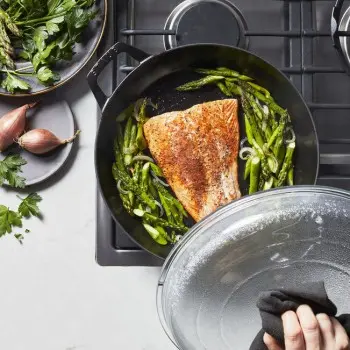 Staub 3.5-qt Braiser with Glass Lid - Lilac