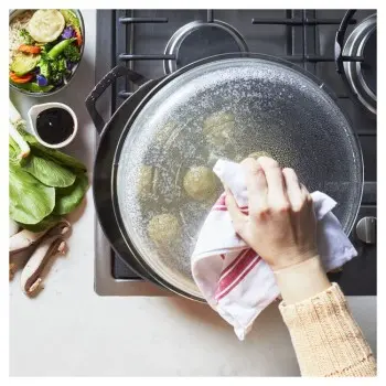 Staub 3.5-qt Braiser with Glass Lid - Lilac