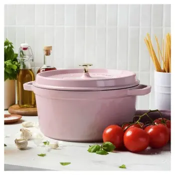 Staub 7-qt Round Dutch Oven - Pink Peony