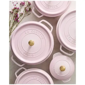 Staub 7-qt Round Dutch Oven - Pink Peony