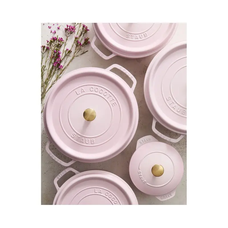 Staub 7-qt Round Dutch Oven - Pink Peony