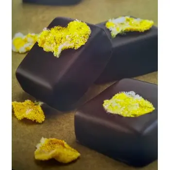 Fine Chocolates 4: Creating and Discovering Flavours by Jean-Pierre Wybauw - Hardcover - English