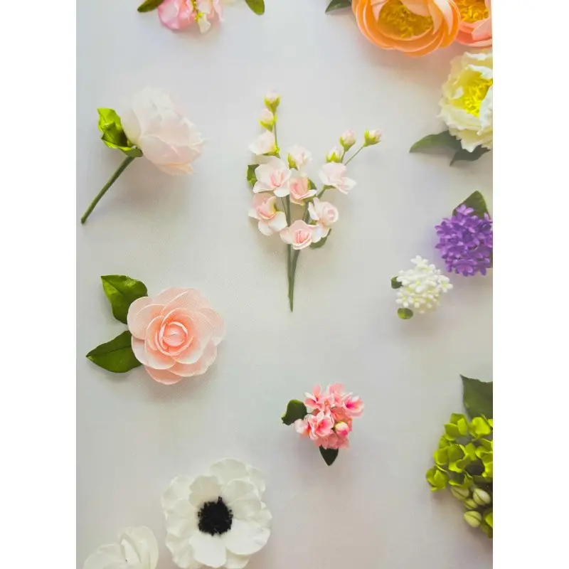 Modern Sugar Flowers by Jacqueline Butler - Hardcover - English