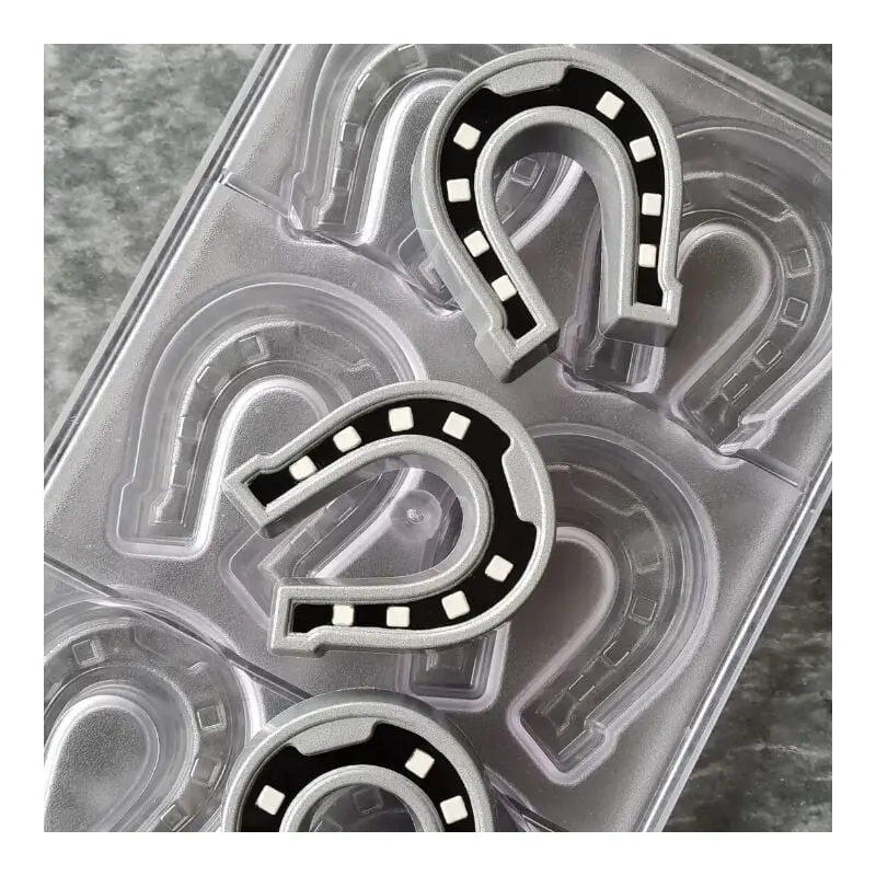 Polycarbonate Horseshow Chocolate Mold - 77 mm x 66 mm x h 15 mm - 6 cavity - 47.8 gr Polycarbonate Horseshow Chocolate Mold - 77 mm x 66 mm x h 15 mm - 6 cavity - 47.8 gr