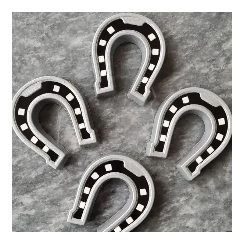 Polycarbonate Horseshow Chocolate Mold - 77 mm x 66 mm x h 15 mm - 6 cavity - 47.8 gr Polycarbonate Horseshow Chocolate Mold - 77 mm x 66 mm x h 15 mm - 6 cavity - 47.8 gr