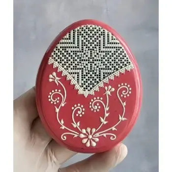 Polycarbonate Patterned Eggs Chocolate Tablet Mold - 96 mm x 77 mm x 20 mm - 114 gr - 3 cavity