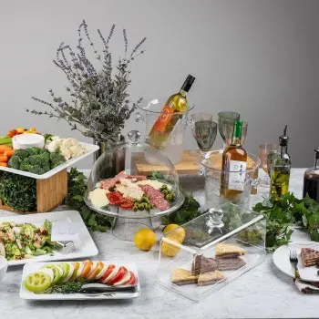 Tablecraft Round Cake Dome Clear 11.75"x11.75"x8.75" - Styrene Acrylonitrile (SAN)