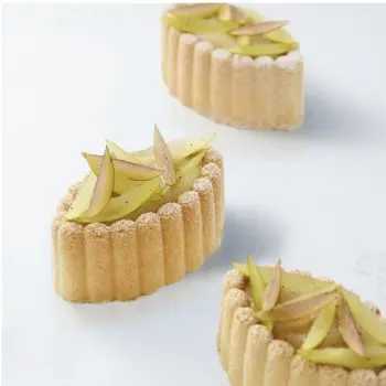 Professional Charlotte Single Portion Silicone Pastry Mold by Francesco Genovese - 100mm x 55.2mm x 43mm - 152ml - 12 cavity