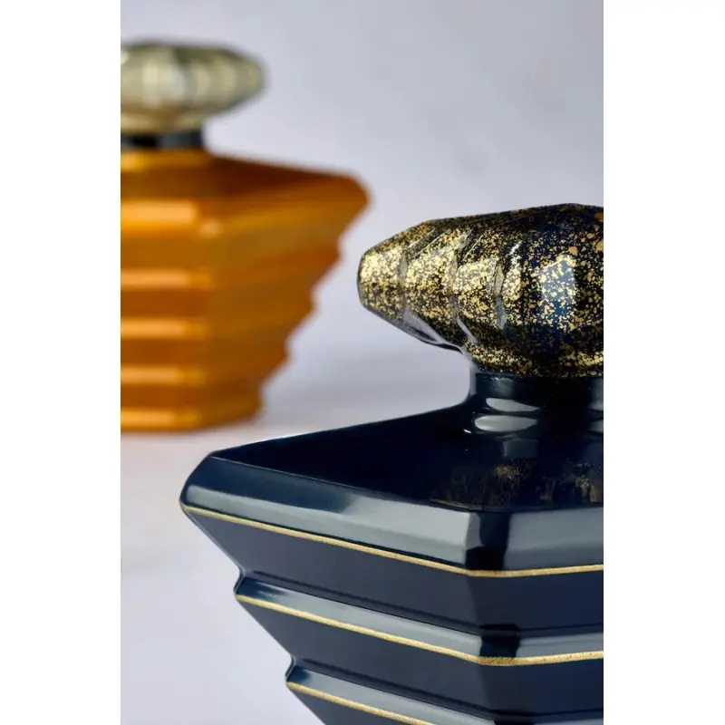 Pavoni Thermoformed Liberty Perfume Chocolate Mold - mm 88×44×127 h - 2 pcs Pavoni Thermoformed Liberty Perfume Chocolate Mold - mm 88×44×127 h - 2 pcs