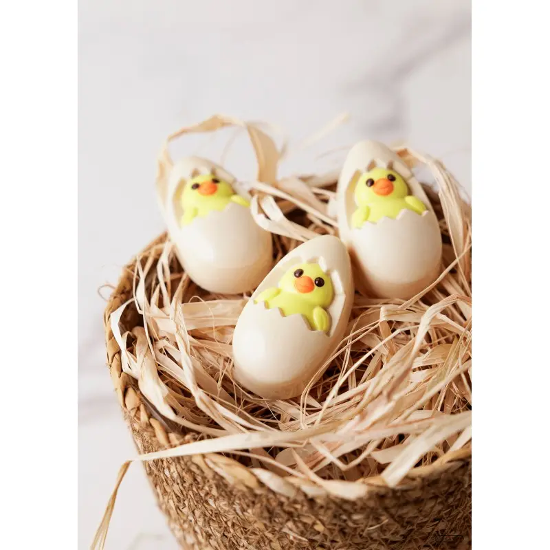 Polycarbonate Easter Chick Chocolate Praline Mold - 59 mm x 34 mm x h 20 mm - 28 gr - 12 cavities