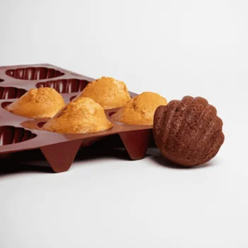 SILMAE Professional Silicone Pastry Mold - Shellfish - 90 mm x 40 mm x 30 mm – 85 ml - 24 cavity