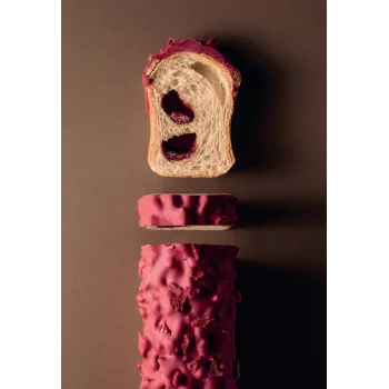 Valrhona Raspberry Inspiration Sticks 7g - 31% Cocoa - Box of 220 sticks