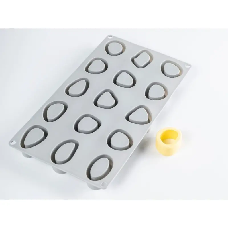 Professional Silicone Silicone Mould Bone - 30 x 17 x 2 cm