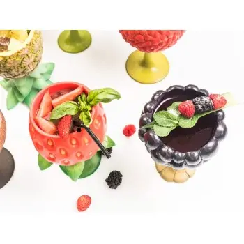 Professional Resin Strawberry Cup Tropicups - 13 x 13 x 18 cm 300 ml