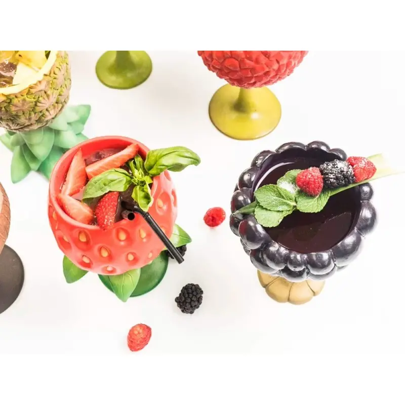 Professional Resin Strawberry Cup Tropicups - 13 x 13 x 18 cm 300 ml