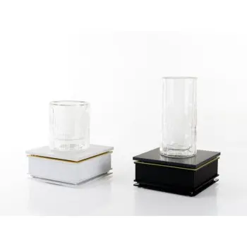 Professional Plastic Tesla Base Black (Network) - 13 x 13 cm