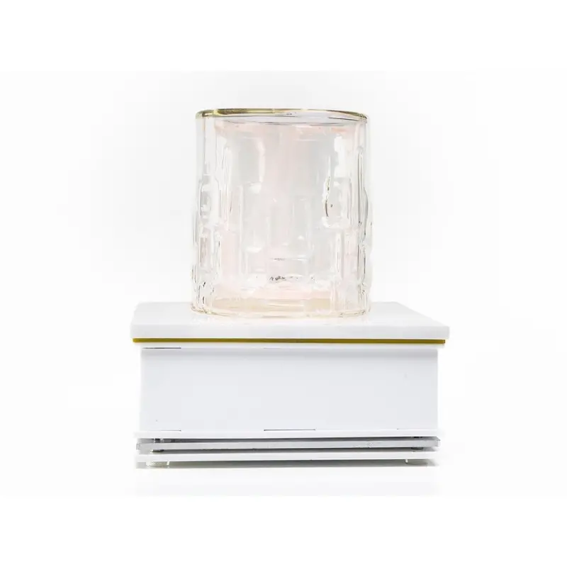 Professional Plastic Tesla Base Plug-in - 13 x 13 cm Professional Plastic Tesla Base Plug-in - 13 x 13 cm