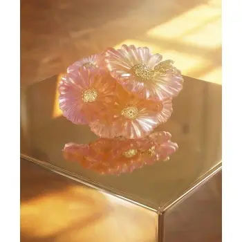 Daum Glass Sculpture Small Decorative Bouquet Or d'Abeille in a numbered Edition, Gold leaf gilding - 4.5cm x 9.5cm x 10.5xm