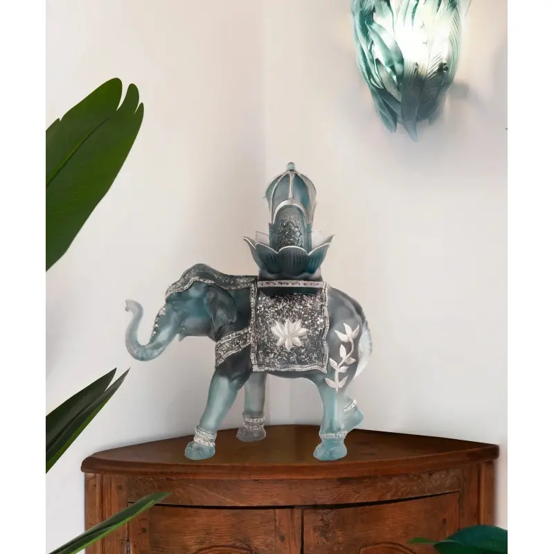Daum Glass Sculpture Blue grey Shalmara elephant in a Limited Edition of 25ex, palladium leaf gilding - 40.0cm x 49.0cm x 16.5cm